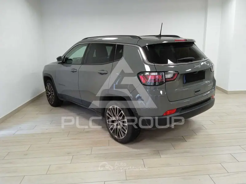 2021 Jeep COMPASS