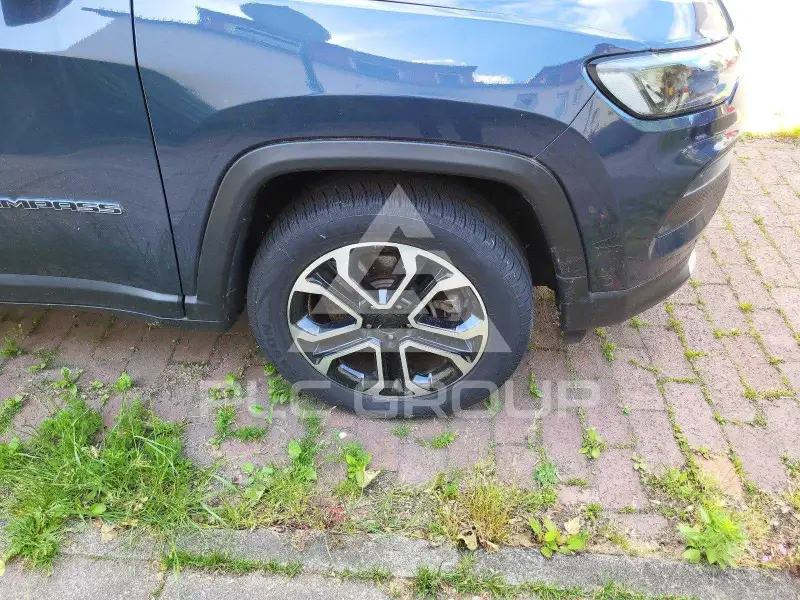 2021 Jeep COMPASS