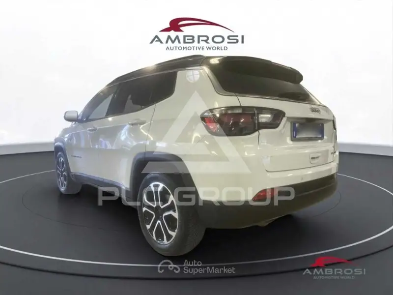 2021 Jeep COMPASS