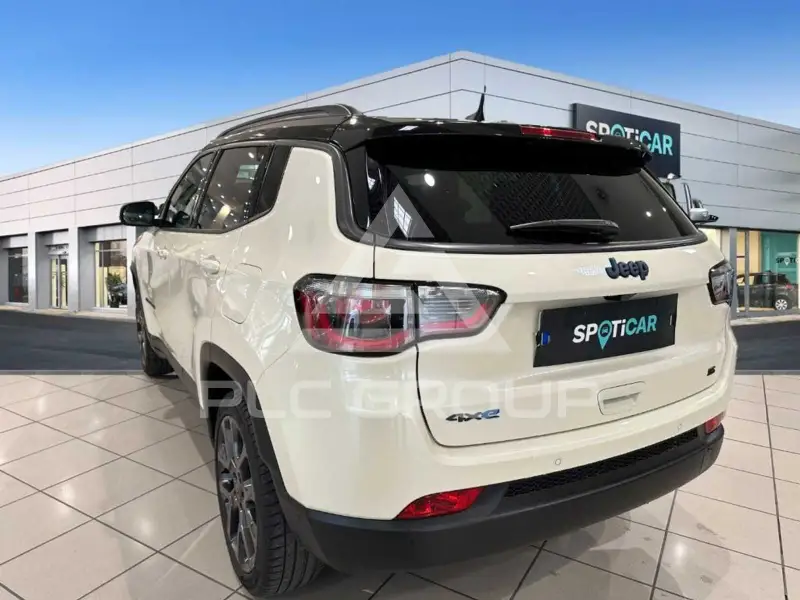 2021 Jeep COMPASS