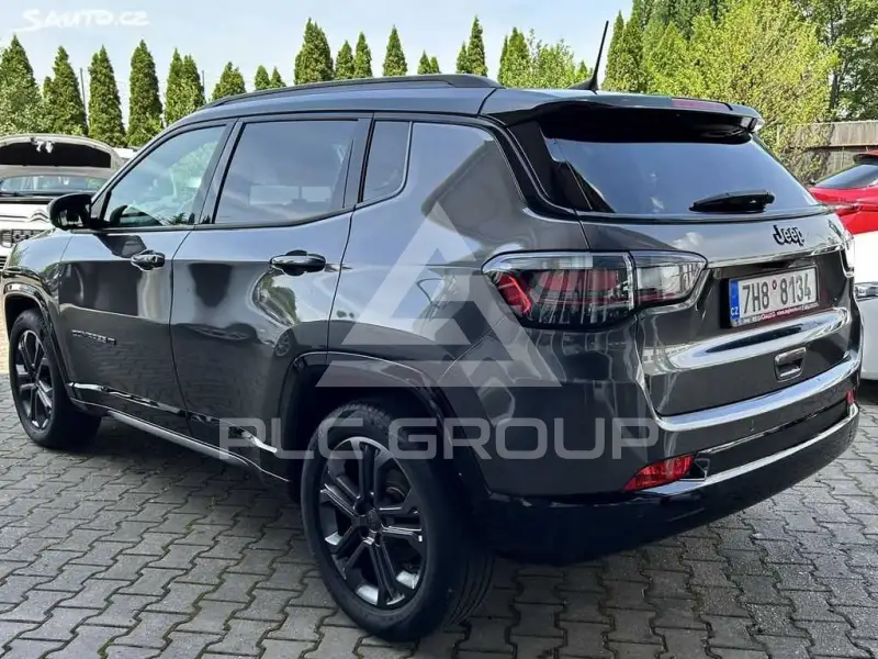 2021 Jeep COMPASS