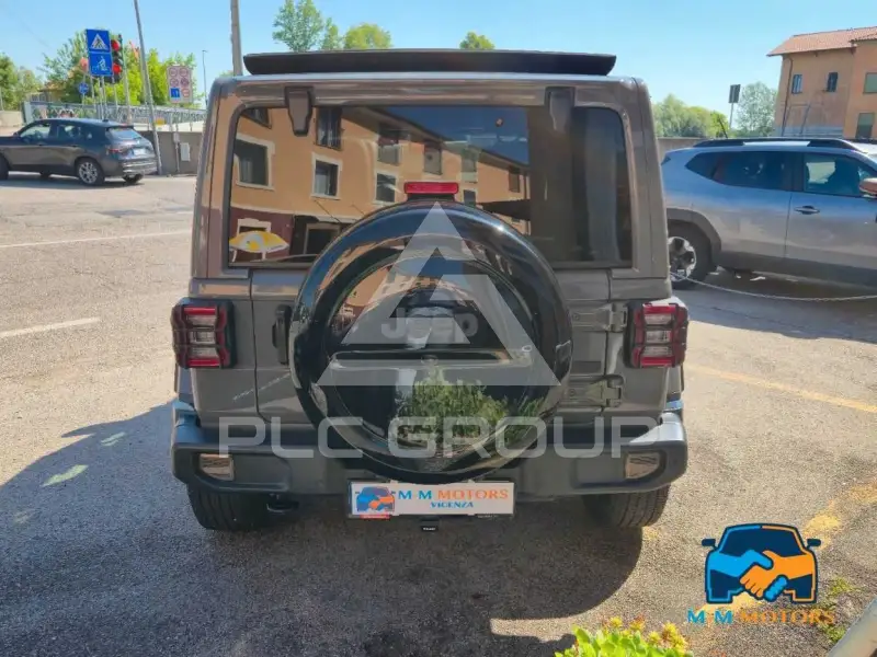 2021 Jeep WRANGLER