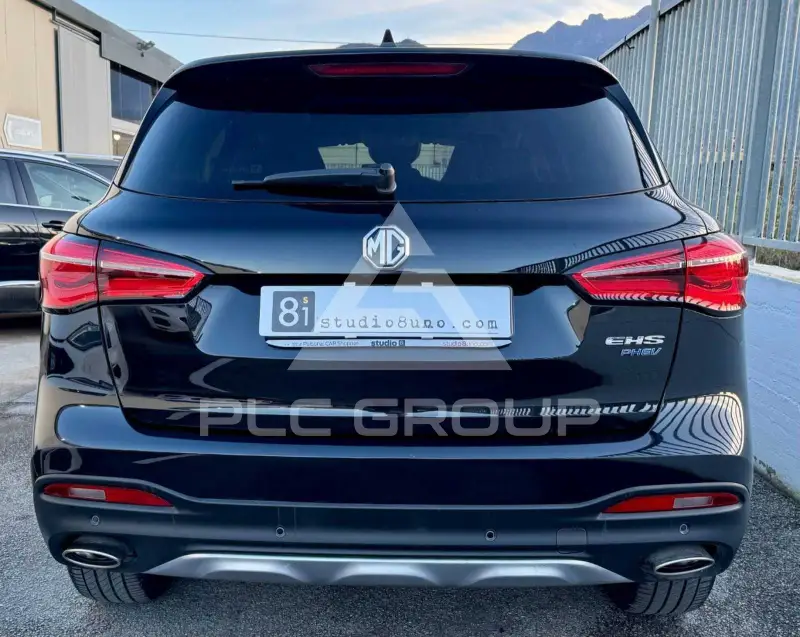 2021 MG HS