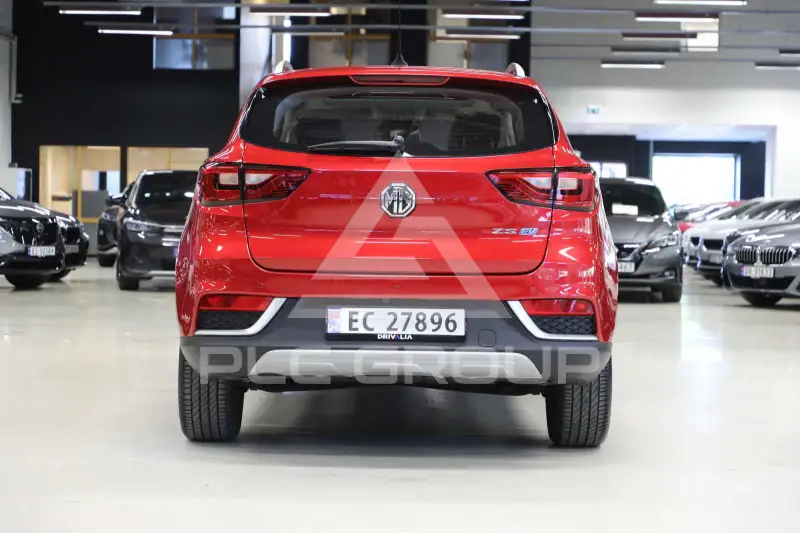 2021 MG ZS