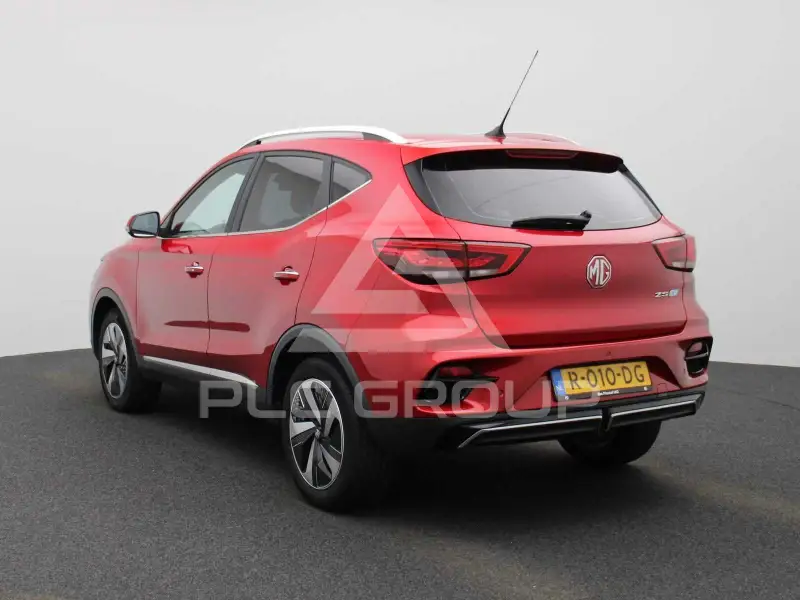 2021 MG ZS