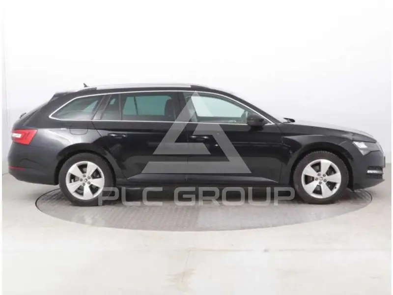 2021 Skoda Superb