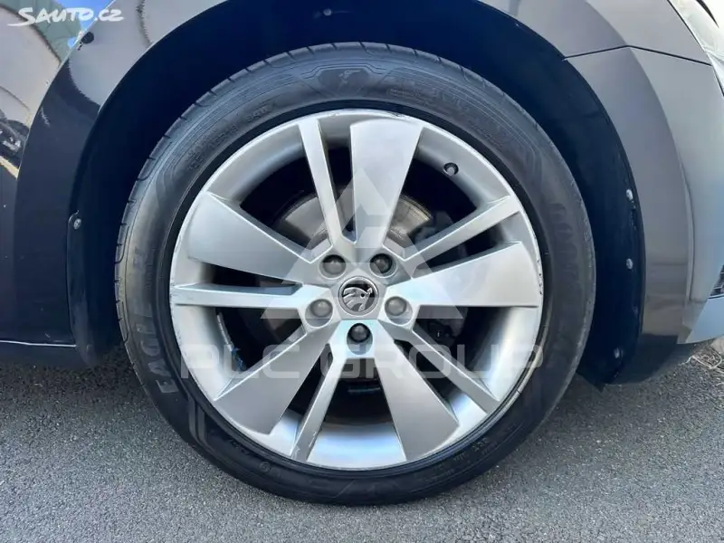 2021 Skoda Superb
