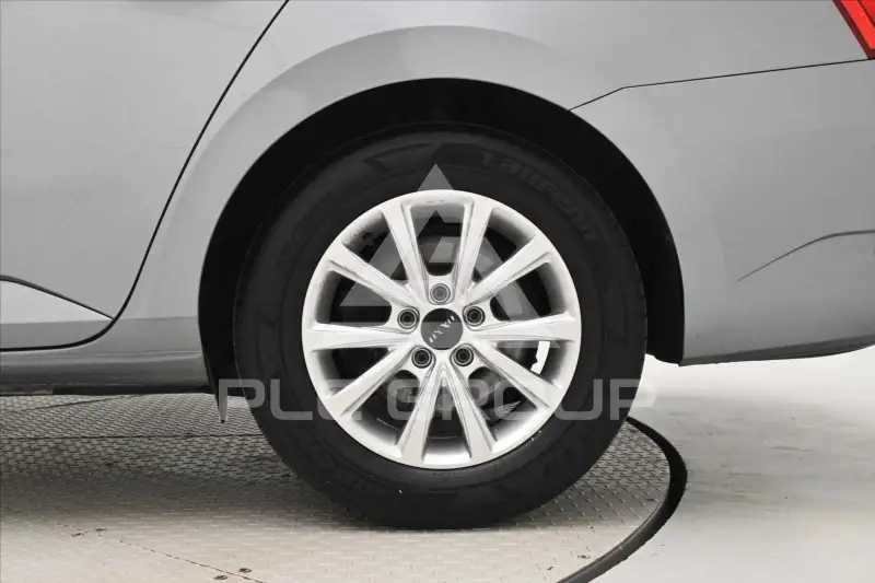 2021 Skoda Superb