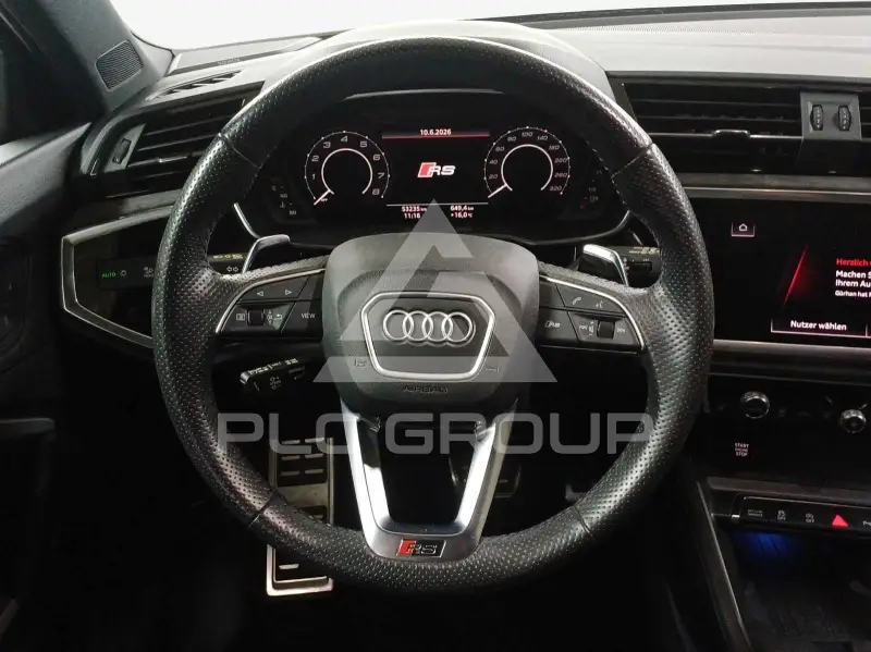 2021 Audi RSQ3