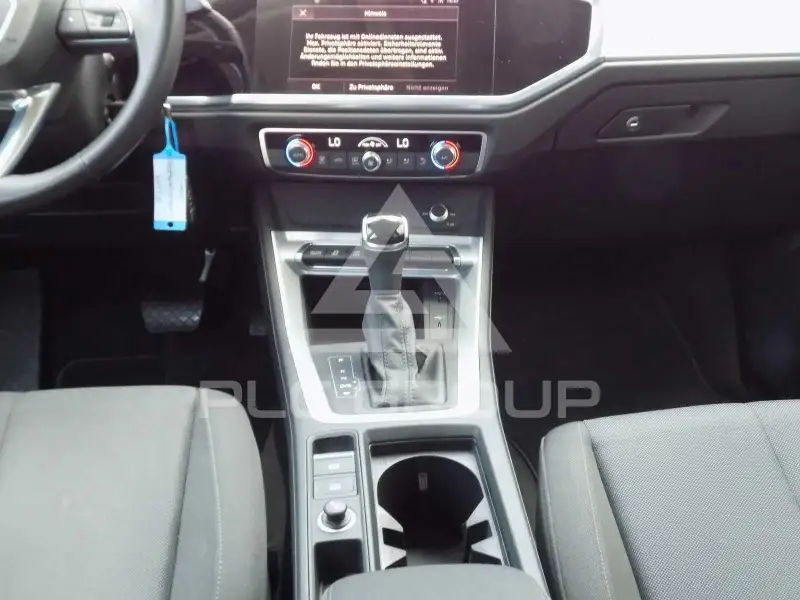 2021 Audi Q3