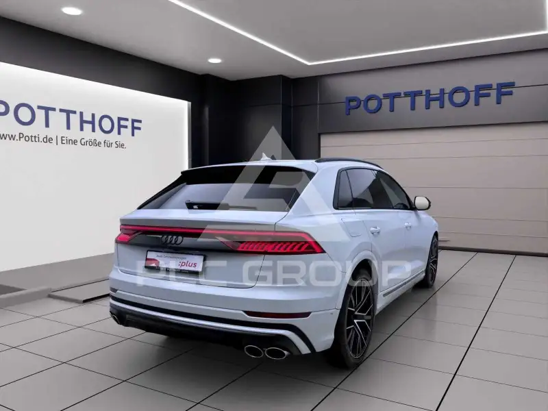 2021 Audi SQ8