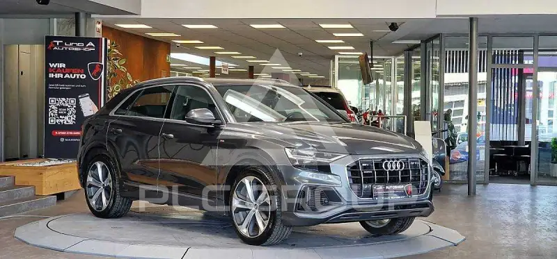 2021 Audi Q8
