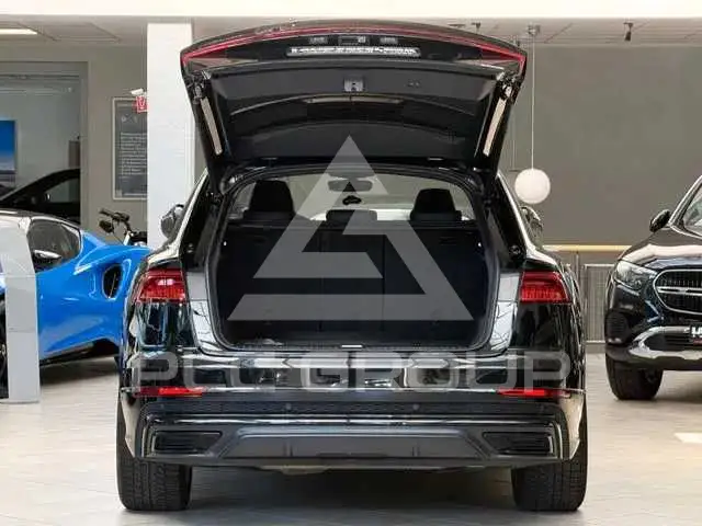 2021 Audi Q8