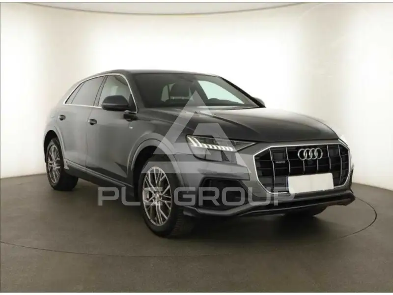 2021 Audi Q8