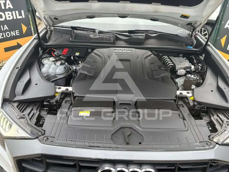 2021 Audi Q8