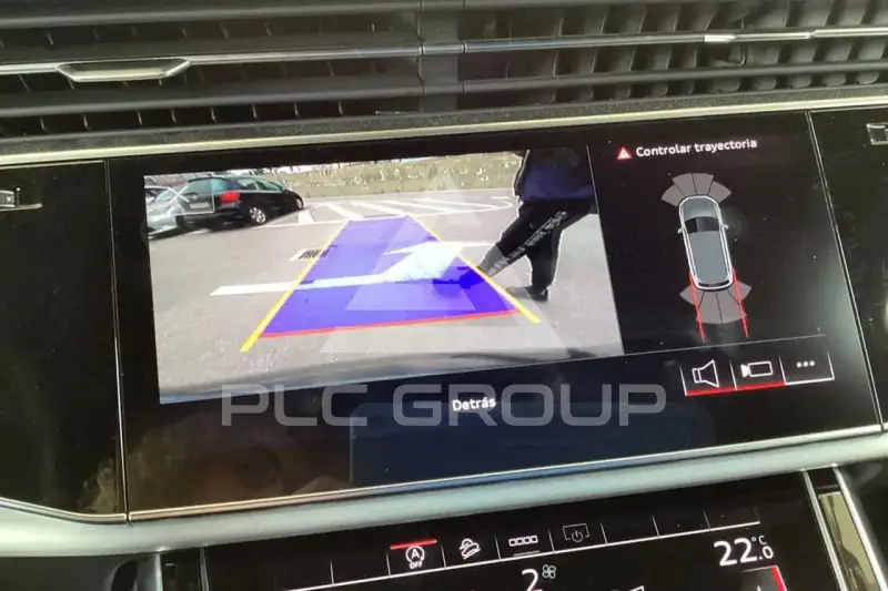 2021 Audi Q8
