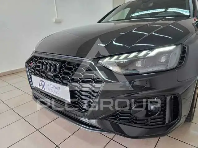 2021 Audi RS4