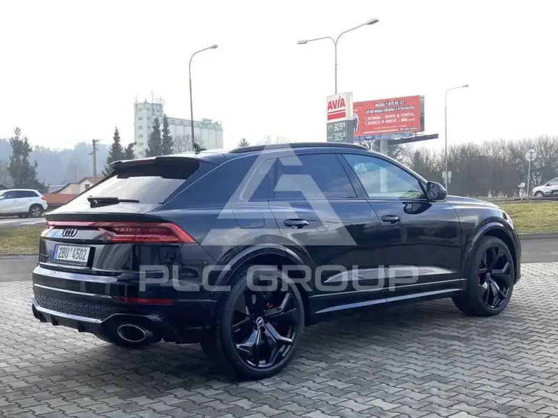 2021 Audi RSQ8