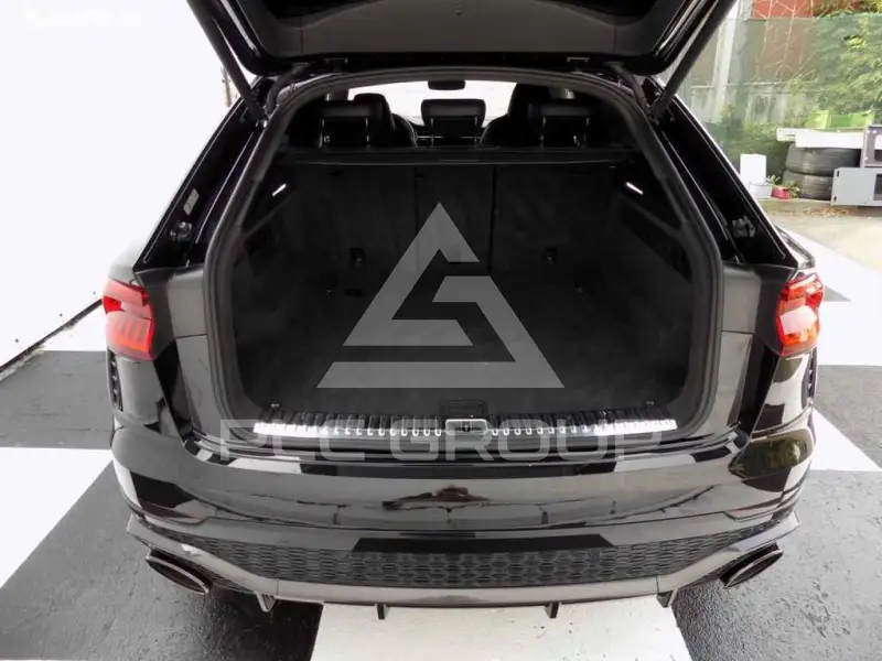 2021 Audi RSQ8