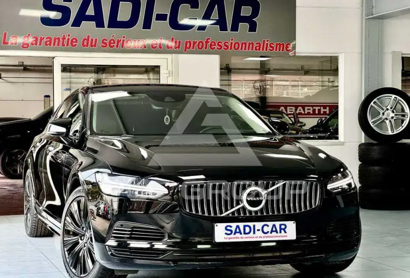 2021 Volvo S90