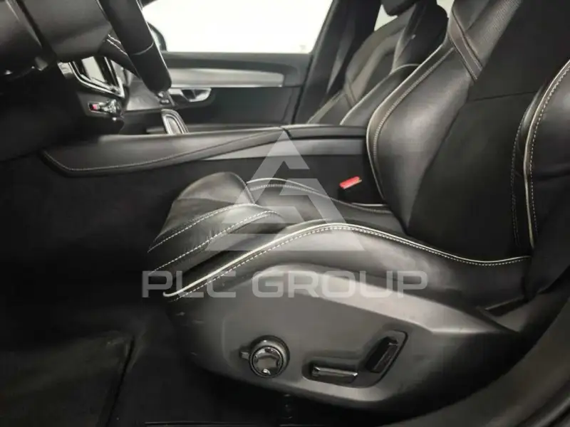 2021 Volvo S90