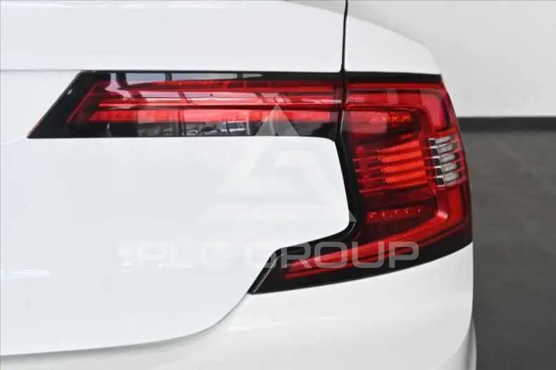 2021 Volvo S90
