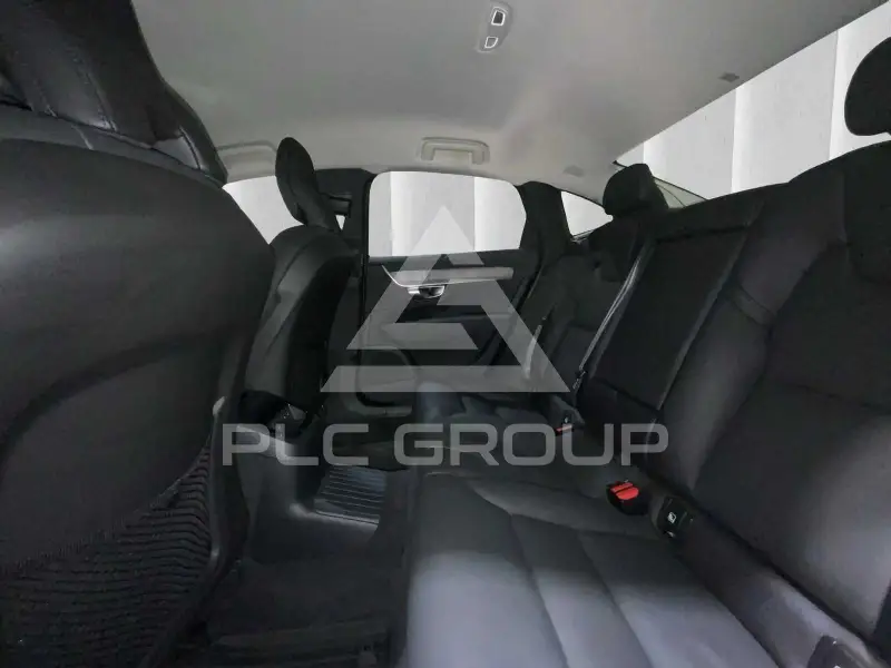 2021 Volvo S90