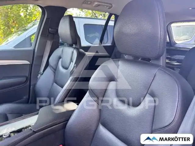 2021 Volvo XC90