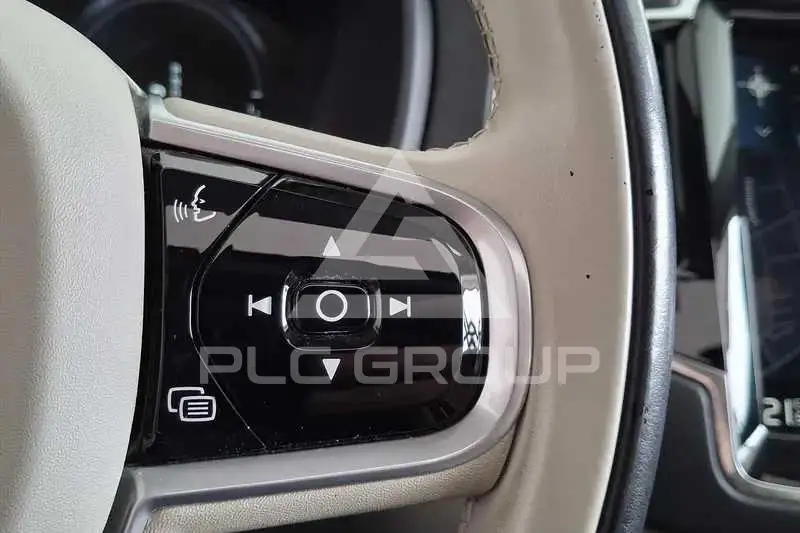 2021 Volvo XC90
