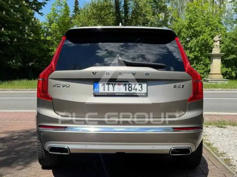 2021 Volvo XC90