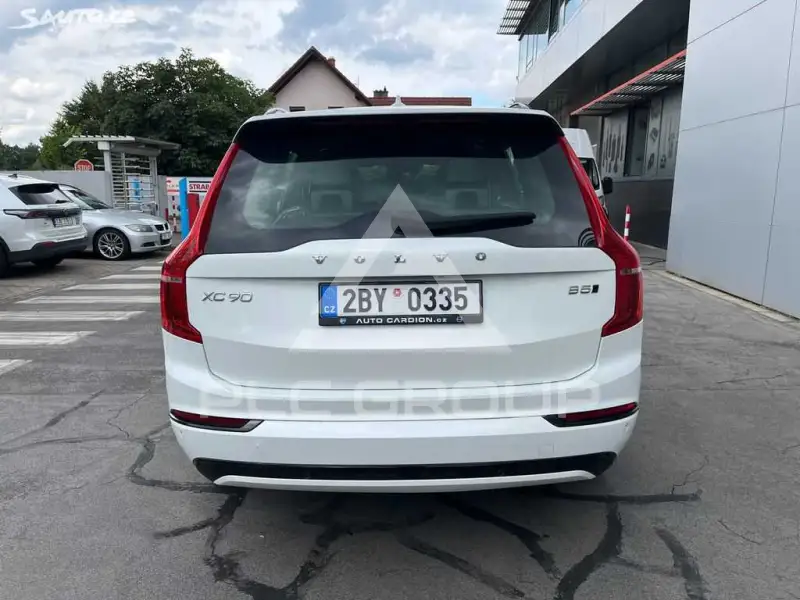 2021 Volvo XC90