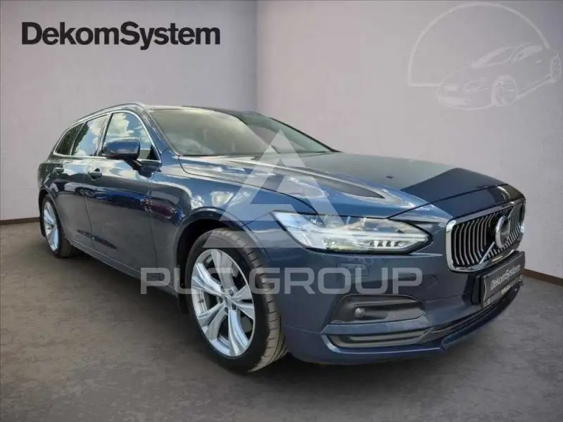 2021 Volvo V90