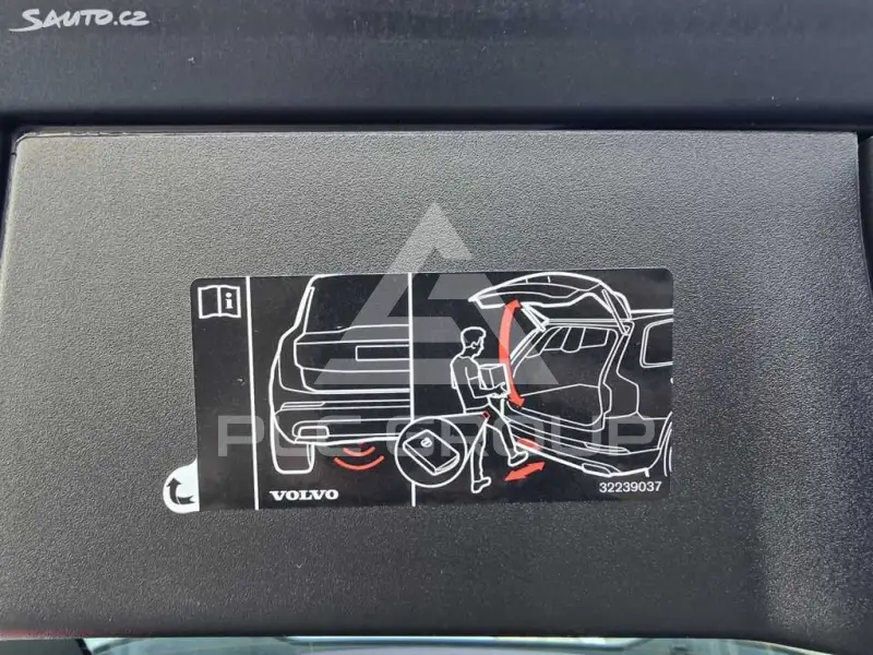 2021 Volvo V90