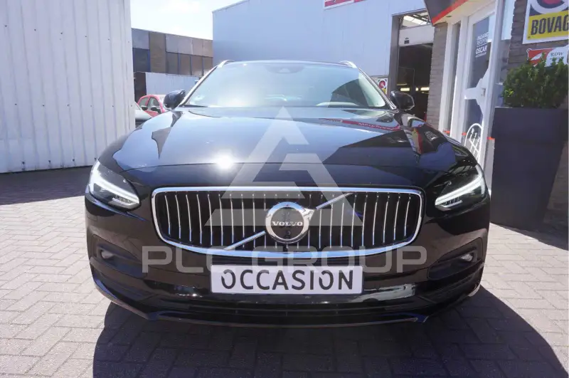 2021 Volvo V90