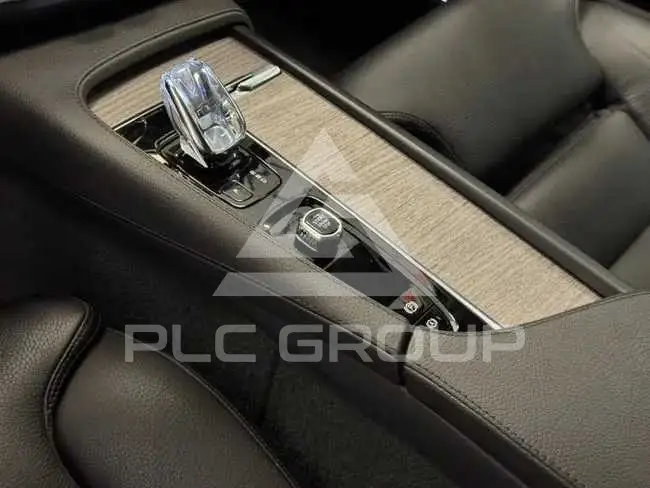 2021 Volvo V90