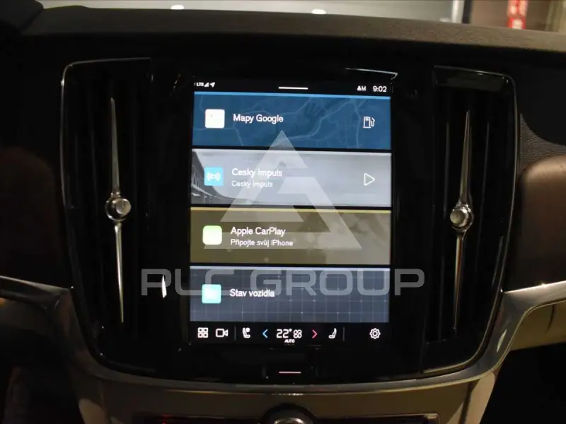 2021 Volvo V90