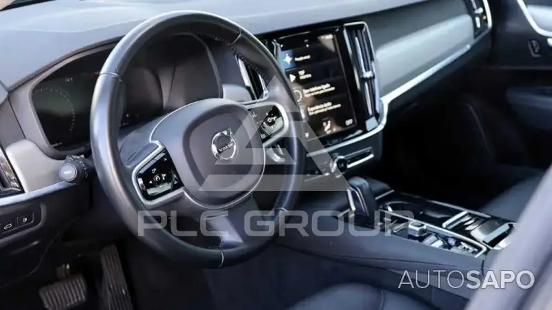 2021 Volvo V90