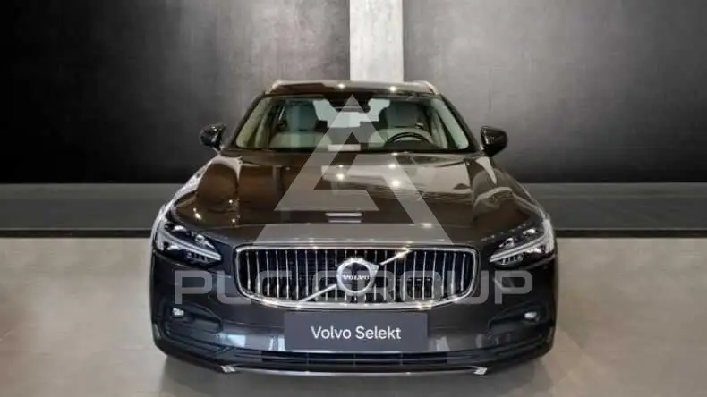 2021 Volvo V90