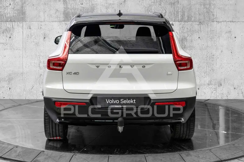 2021 Volvo XC40