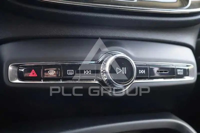 2021 Volvo XC40