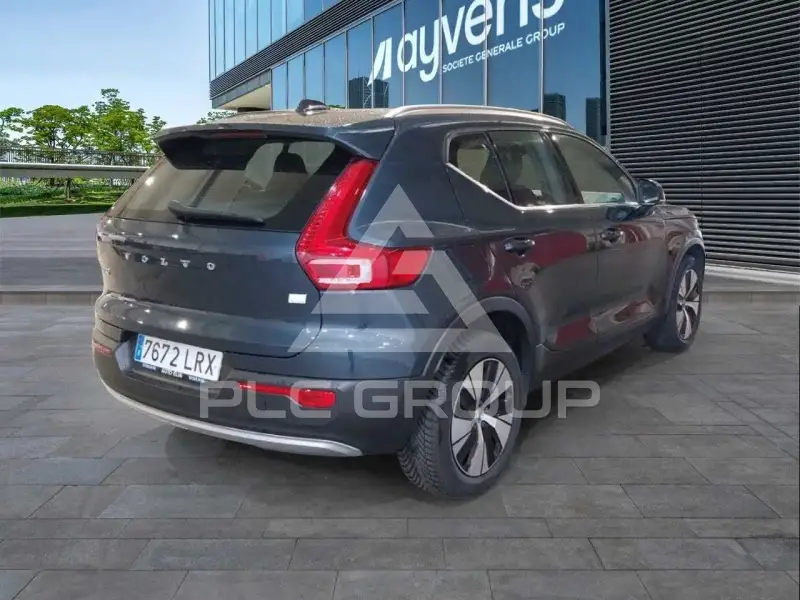 2021 Volvo XC40