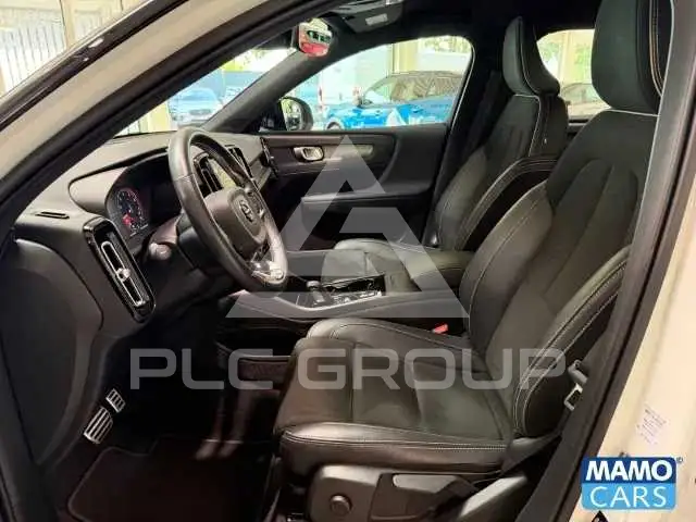 2021 Volvo XC40