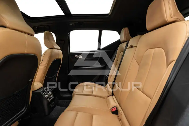 2021 Volvo XC40