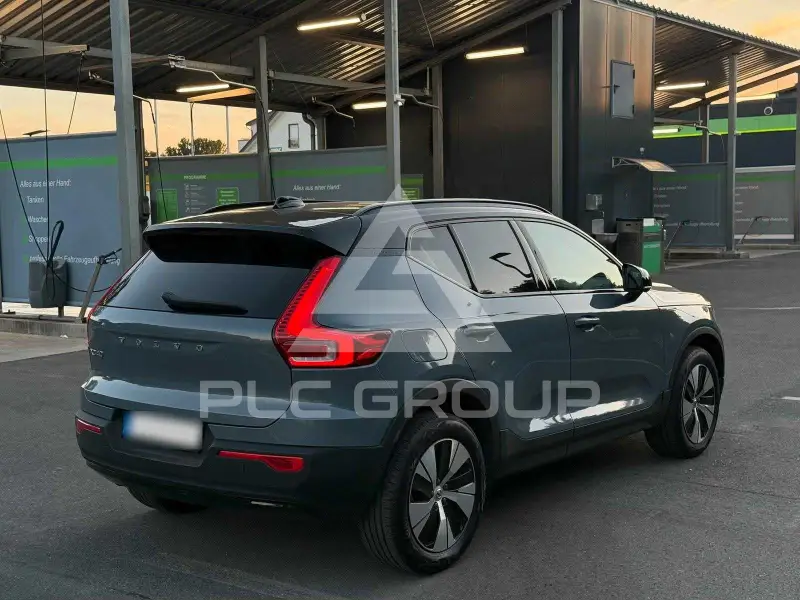 2021 Volvo XC40