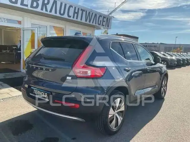 2021 Volvo XC40