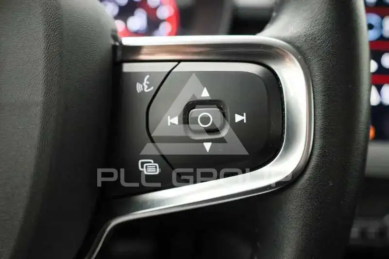 2021 Volvo XC40
