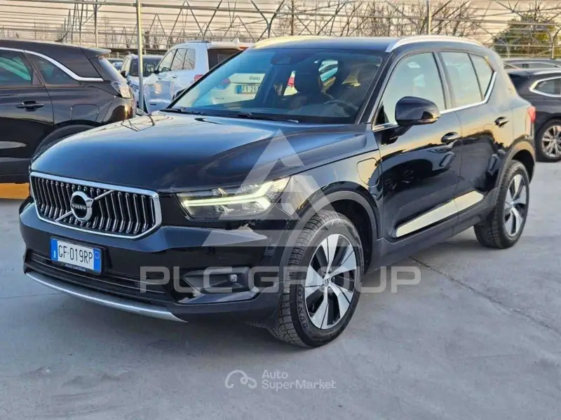 2021 Volvo XC40