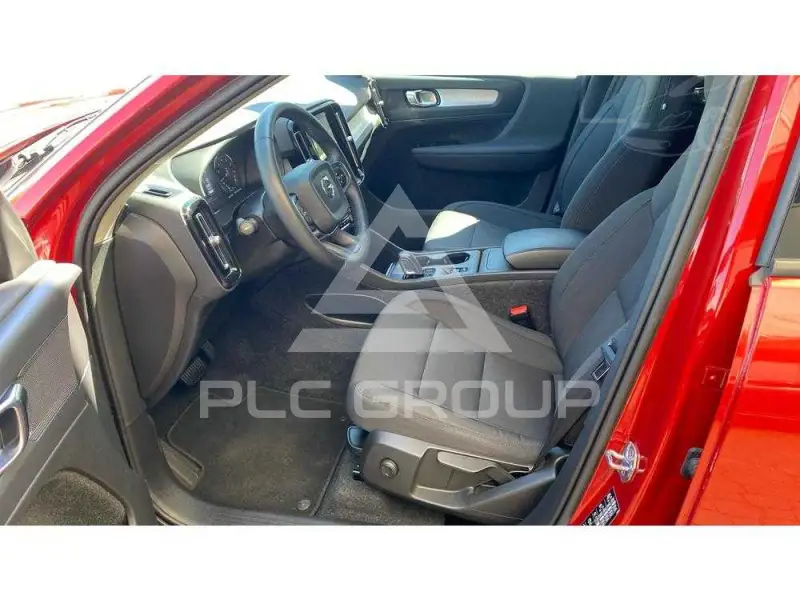 2021 Volvo XC40