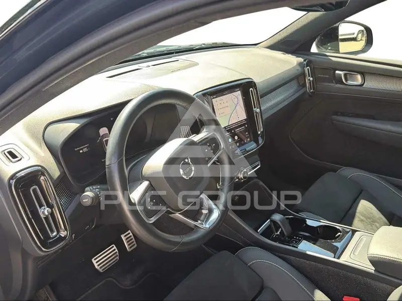 2021 Volvo XC40