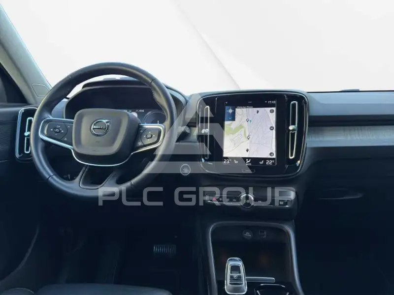 2021 Volvo XC40